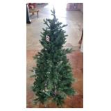 5 FT. ALEXA COMPATIBLE LED CHRISTMAS TREE