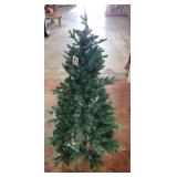 5 FT. ALEXA COMPATIBLE LED CHRISTMAS TREE