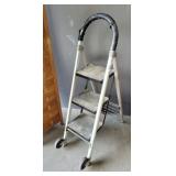 ROLLING UTILITY LADDER