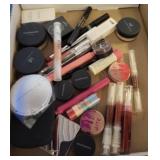 ASSORTED MAKE UP