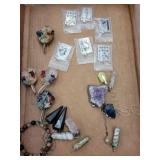 ASSORTED JEWELRY, GEODES, POLISHED STONES