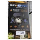 BUG ZAPPER SOLAR STAKE LIGHT