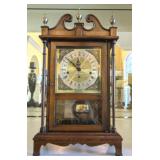 HOWARD MILLER KEY WIND MANTLE CLOCK