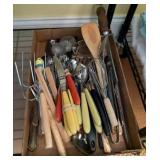 KITCHEN UTENSILS