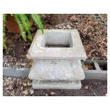 CONCRETE PEDESTAL 24X24X24