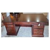 INLAID TOP EXECUTIVE DESK