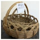 BASKETS ANTIQUE