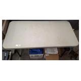 48IN FOLDING TABLE