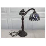 TIFFANY STYLE TABLE LAMP W/ COLORFUL SHADE