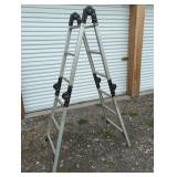 WEST WAY ADJUSTABLE LADDER