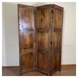 WOODEN ROOM DIVIDER - TRI FOLD WITH ORNATE TRIM