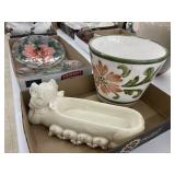 ITALY FLOWER POT AND PIG DISH