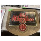 OLD MILWAUKEE BEER MIRROR