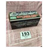 2000 4/40 anniversary the Hess toy truck sport