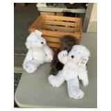 Box of three jointed bears