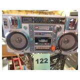 Lasonic AM/FM cassette boombox