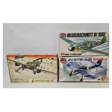 (3 ) Vintage Military Aircraft Plastic Model Kits