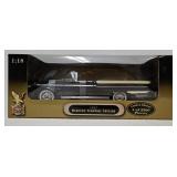 Road Signature 1:18 Die Cast Model Car (MIB)