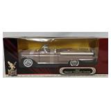 Road Signature 1:18 Die Cast 1957 Mercury (MIB)