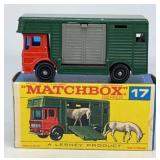 Matchbox Die Cast #17 Horse Box (MIB)