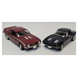 (2) 1:18 Die Cast Automobiles