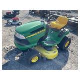 John Deere 102 42" Riding Mower