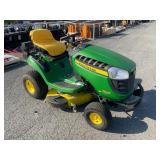 John Deere D105 42" Hydrostatic Riding Mower