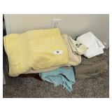 Towels, Sheets & Pillowcases