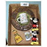 Mickey Mouse Figurines (Japan), Opryland Owl Bell