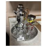 Martini Set w/ (5) Etched Glasses