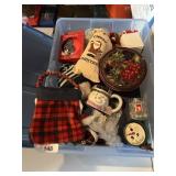 Tote & Lid w/ Lots of Christmas Decor Surprises