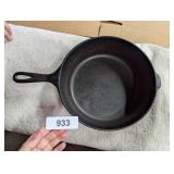 Wagnerware Sidney Cast Iron Skillet #8