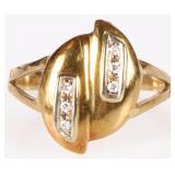 18K YELLOW GOLD .12CTW DIAMOND LADIES RING