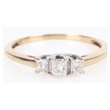 0.24 CTW. DIAMOND 10 KT. YLW GOLD RING