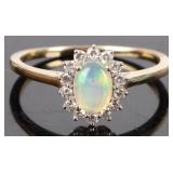 10K YELLOW GOLD DIAMOND OPAL LADIES RING