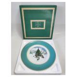 Trimming the Tree 1978 England AVON Platew/Box