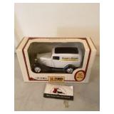 Coast to coast diecast 1932 Ford delivery bank