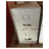 Vintage 2 drawer file cabinet