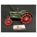 1/16 JL Ertl Wallis Tractor Collector Series