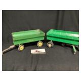 Ertl John Deere Barge Wagons-2