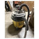 Heavy duty 20 gallon shop vac works as it should