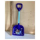 Kids plastic shovel