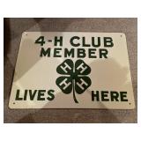 Metal 4-H club member sign