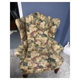 Accent wing back chair