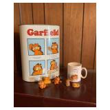 1978 Garfield Trash Can and Misc Collectibles