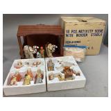 16 PCS Nativity Scene With Wooden Stable