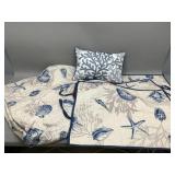 Seashell Daybed Bedspread, Pillow Shams & Pillow