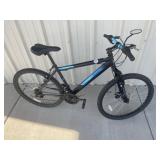 KENT NORTHPOINT BLUE AND BLACK 26 INCH BICYCLE