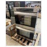 ELECTRIC STAINLESS DOUBLE WALL OVEN