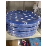 STACK OF PAPER PLATES